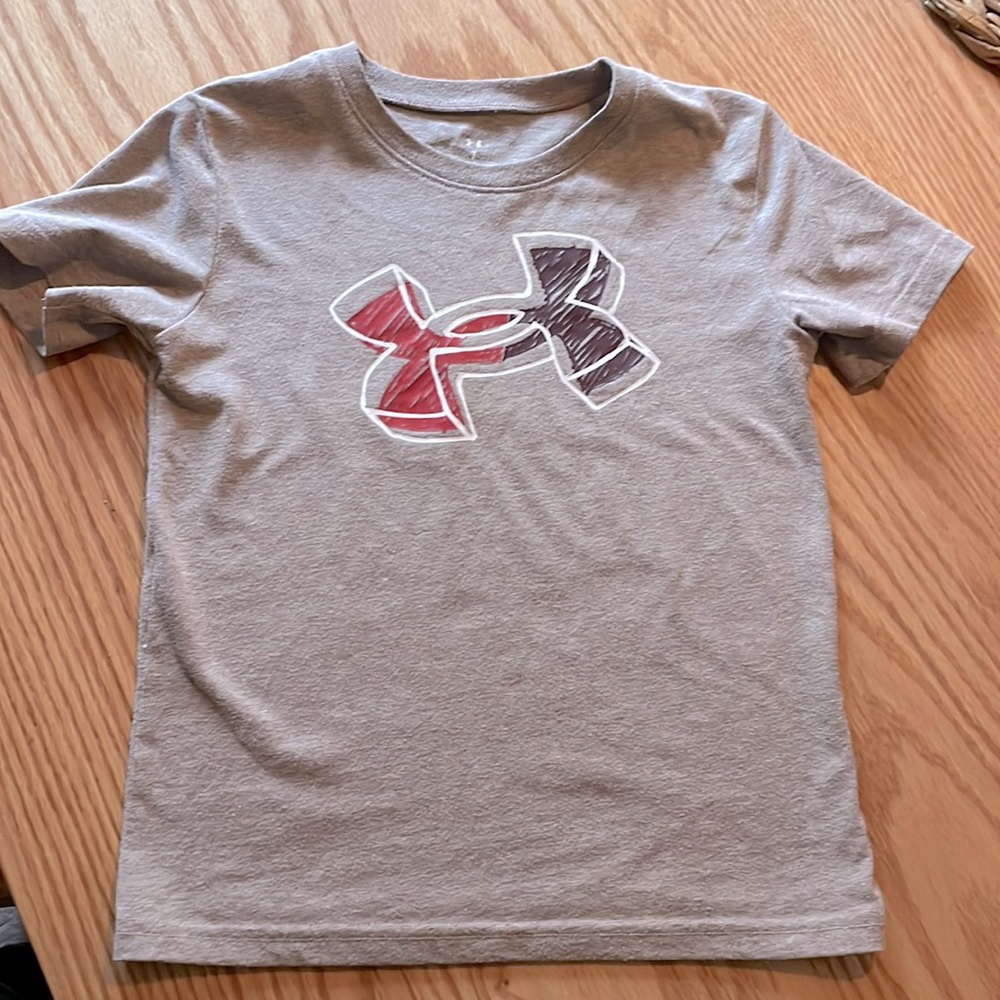 Boys Under Armour T Shirt
